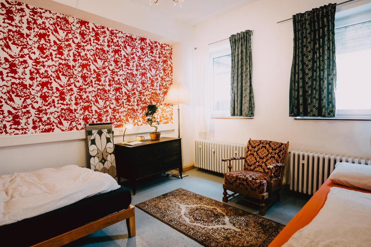 Dreibettzimmer mit Gemeinschaftsbad
